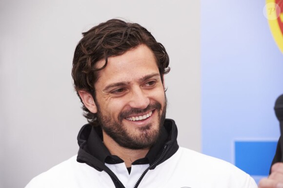 Le prince Carl Philip de Suède lors d'une conférence de presse au circuit Knutstorp pour présenter une nouvelle campagne de promotion des sports mécaniques en Suède.