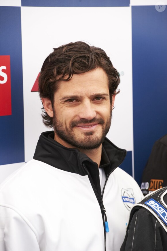 Le prince Carl Philip de Suède lors d'une conférence de presse au circuit Knutstorp pour présenter une nouvelle campagne de promotion des sports mécaniques en Suède.