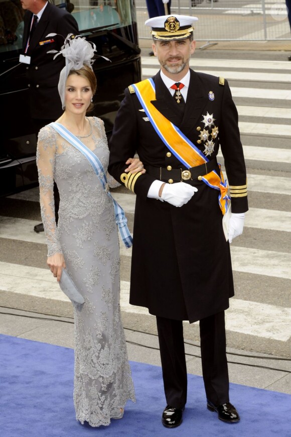 La princesse Letizia et le prince Felipe d'Espagne à Amsterdam le 30 avril 2013 pour l'intronisation du roi Willem-Alexander des Pays-Bas.