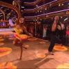 Karina Smirnoff et Jacoby Jones dansent un jive dans Dancing with the stars en avril 2013