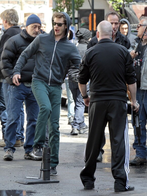 Paul Giamatti et Andrew Garfield sur le tournage de The Amazing Spider-Man 2 à New York, le 13 mai 2013.