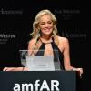 Sharon Stone lors de la vente aux enchères pour l'amfAR à Milan le 22 septembre 2012