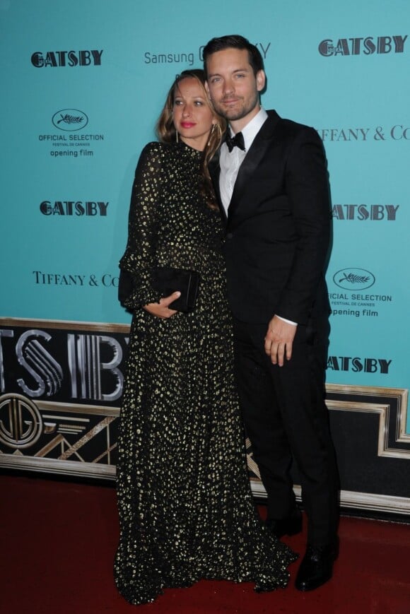 Tobey Maguire et sa femme à la soirée de Gatsby le Magnifique à Cannes le 15 mai 2013.