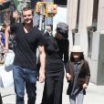  Meg Ryan avec Jack Quaid, fils de Dennis Quaid, et sa fille adoptive, Daisy, à New York le 12 mai 2013 