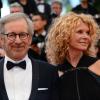 Steven Spielberg et Kate Capshaw pendant la montée des marches du film Inside Llewyn Davis lors du 66e festival du film de Cannes, le 19 mai 2013.
