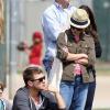 Reese Witherspoon et Ryan Phillippe regardent avec leur compagnons respectifs leur fils Deacon jouer au football à Brentwood, le 18 mai 2013.