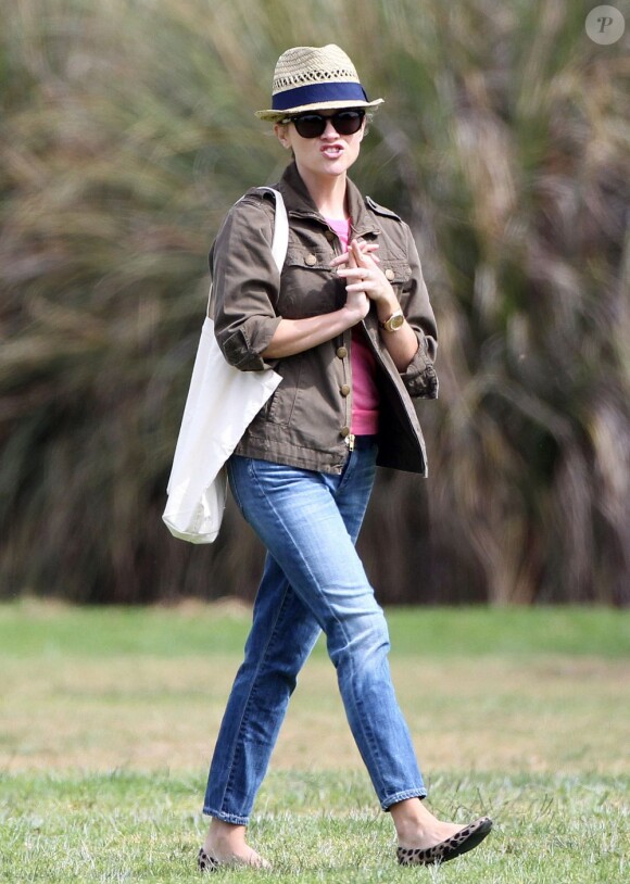 Reese Witherspoon à Brentwood, le 18 mai 2013.