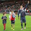 David Beckham (et ses enfants) fête le titre du PSG au Parc des Princes, à Paris, le 18 mai 2013.