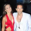 Adrien Brody et Lara Lieto assistent à la soirée Roberto Cavalli sur le yacht du créateur italien. Cannes, le 22 mai 2013.