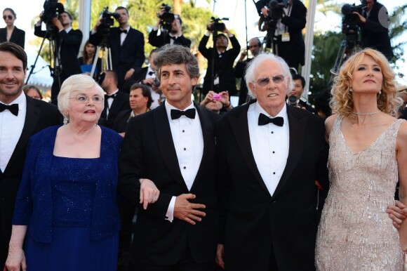 Alexander Payne, June Squibb, Will Forte, Bruce Dern - Montée des marches du film "Nebraska", présenté en compétition, lors du 66e Festival de Cannes, le 23 mai 2013.