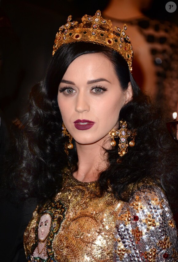 Katy Perry arrive au MOMA à New York, le 6 mai 2013.