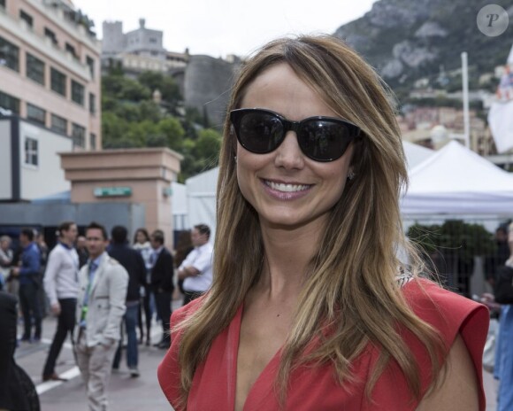 Stacy Keibler dans les allées du paddock du Grand Prix de F1 de Monaco le 25 mai 2013