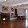 Le duplex de Madonna au Harperley Hall avec vue sur Central Park à New York. La chanteuse vient de s'en séparer pour 19,9 millions de dollars. Au mur, la toile de Fernand Léger qu'elle vient de vendre pour sa fondation Ray of Light.