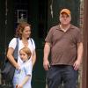 Philip Seymour Hoffman avec sa compagne Mimi O'Donnell et leur fils Cooper à New York le 28 septembre 2009