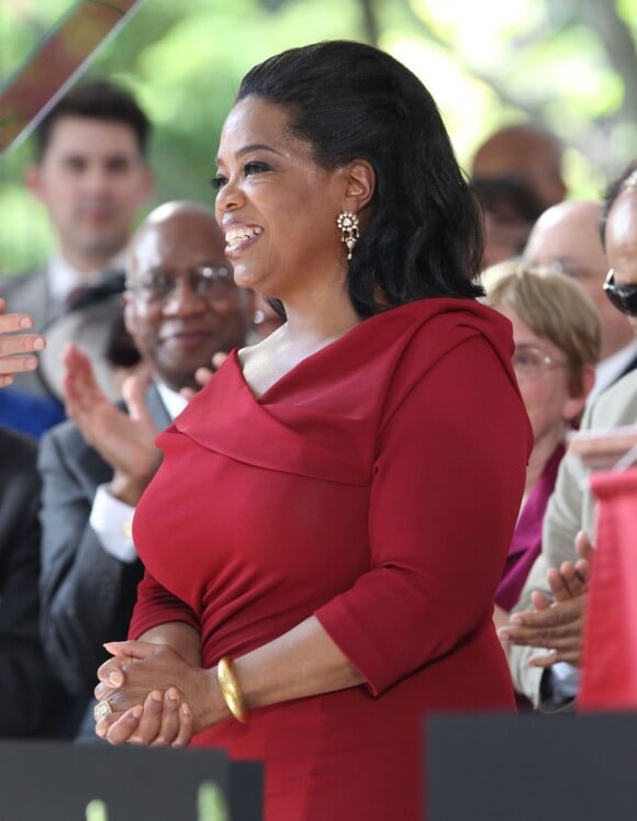 L'animatrice Oprah Winfrey durant un discours à l'université Harvard à Cambridge, le 30 mai 2013.