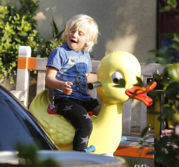 Gwen Stefani et sa famille quittent un restaurant à Los Angeles, le 1er juin 2013.