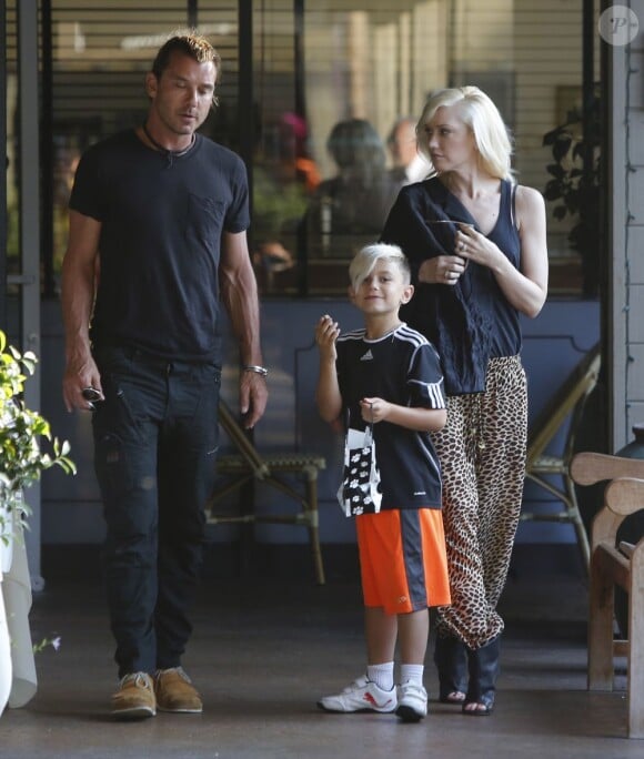 Gavin Rossdale, Gwen Stefani et leur fils Kingston au Glen Center. Los Angeles, le 1er juin 2013.