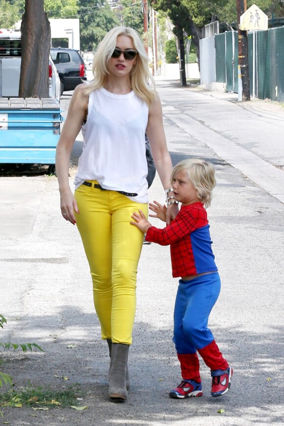 Gwen Stefani et son fils Zuma à Los Angeles, le 2 juin 2013.