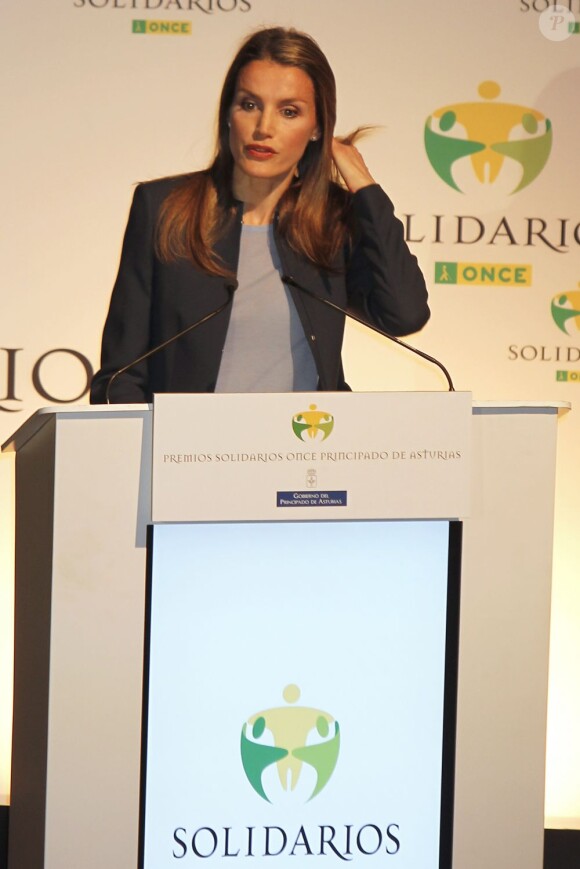 Letizia d'Espagne à Oviedo le 4 juin 2013 pour la remise des prix de la solidarité ONCE Asturies.