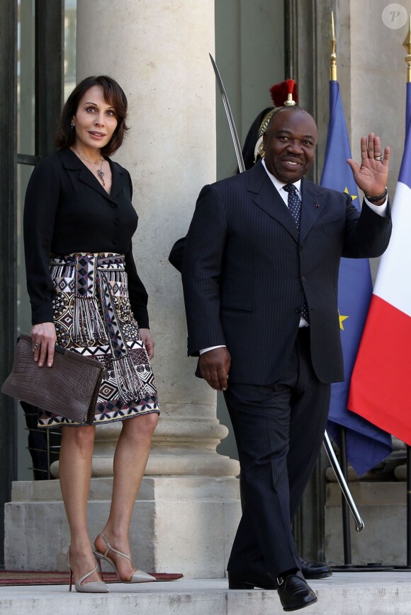 Le président gabonais Ali Bongo avec sa femme Sylvia Ondimba Bongo à l'Elysée le 5 juin 2013.