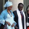 Le président du Mali Dioncounda Traore avec sa femme à l'Elysée le 5 juin 2013.