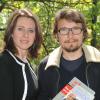 L'acteur Lorànt Deutsch et Valérie Fignon lors de l'inauguration du sentier "Laurent Fignon" dans le bois de Vincennes le 5 juin 2013.