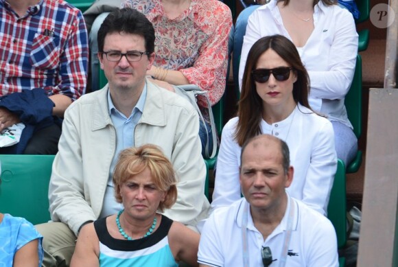 Elsa Zylberstein à Roland-Garros lors du 12e jour des Internationaux de France le 6 juin 2013
