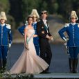 La princesse Marie et le prince Joachim de Danemark débarquant au domaine royal Drottningholm, à l'ouest de Stockholm, pour la réception du mariage de la princesse Madeleine de Suède et Chris O'Neill, le 8 juin 2013.