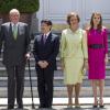 Déjeuner à la Zarzuela, offert par le roi Juan Carlos Ier entouré de la reine Sofia, du prince Felipe, de la princesse Letizia et de l'infante Elena, le 11 juin 2013 à Madrid en l'honneur du prince héritier Naruhito du Japon, en visite officielle du 10 au 15 juin à l'occasion de l'année Espagne-Japon pour les 400 ans de relations diplomatiques entre les deux pays.