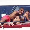 Le footballeur Kevin-Prince Boateng en vacances avec sa fiancée Melissa Satta à Formentera le 9 juin 2013.
