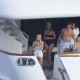 Patrick Schwarzenegger, accompagné de sa petite amie, de son frère Christopher, de sa soeur Katherine et de quelques amis à St-Tropez le jeudi 13 juin 2013.