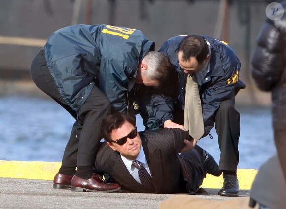 Leonardo DiCaprio arrêté sur le tournage de The Wolf of Wall Street.
