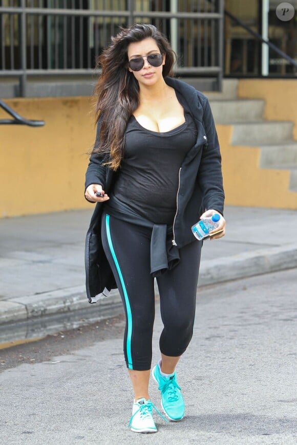 Kim Kardashian en tenue de sport à Los Angeles, le 15 avril 2013.