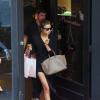 Irina Shayk fait du shopping dans une boutique de lingerie Agent Provocateur à New York le 17 juin 2013.