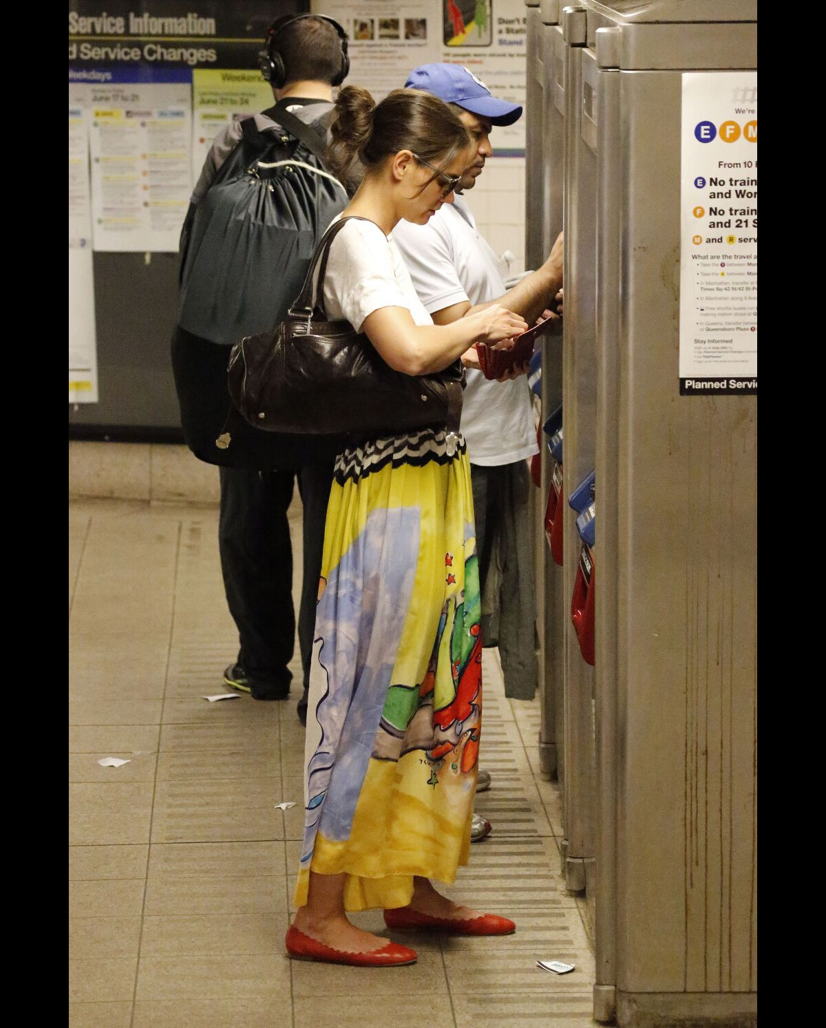 Katie Holmes : Stylée mais incognito dans le métro... - Purepeople