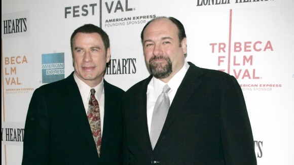James Gandolfini : John Travolta, ébranlé par sa mort, révèle leur lien profond