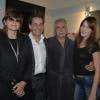 Anne-Marie Périer (épouse de Michel Sardou), Nicolas Sarkozy, Michel Sardou, Carla Bruni-Sarkozy, Nicole et Gilbert Coullier dans les loges de l'Olympia à Paris le 7 juin 2013.