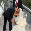Exclusif - Joanna Krupa, félicitée lors de son mariage à Romain Zago. Carlsbad, le 13 juin 2013.