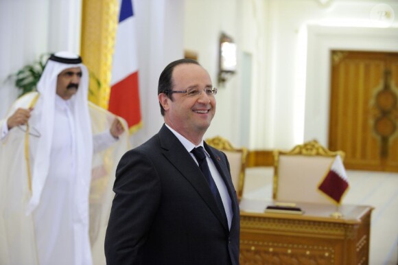 François Hollande et Tamim Ben Hamad Al Thani, émir héritier du Qatar, à Doha le 23 juin 2013.