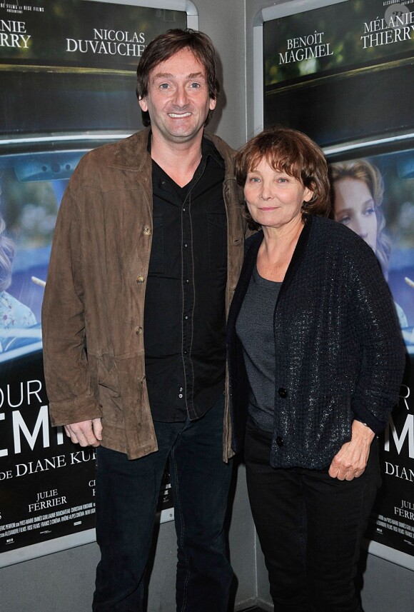 Pierre Palmade et la réalisatrice Diane Kurys à la première du film Pour une Femme au cinéma Publicis des Champs-Elysées à Paris le 24 juin 2013.