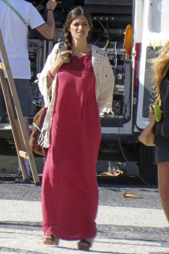 Sara Carbonero, seule sur le sable de la plage de Copacabana à rio de Janeiro le 18 juin 2013