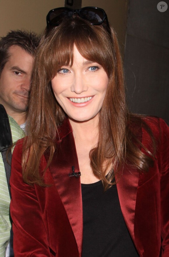 Carla Bruni se rend sur l'émission "The Today Show" à New York, le 25 juin 2013.