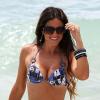 Claudia Romani, divine dans un bikini, profite d'un après-midi ensoleillé sur une plage de Miami. Le 23 juin 2013.