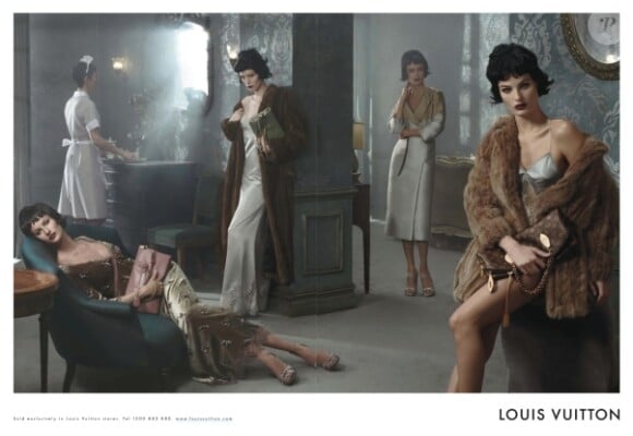 Gisele Bündchen, Isabeli Fontana, Caroline Murphy et Karen Elson photographiées par Steven Meisel pour la campagne automne-hiver 2013 de Louis Vuitton.