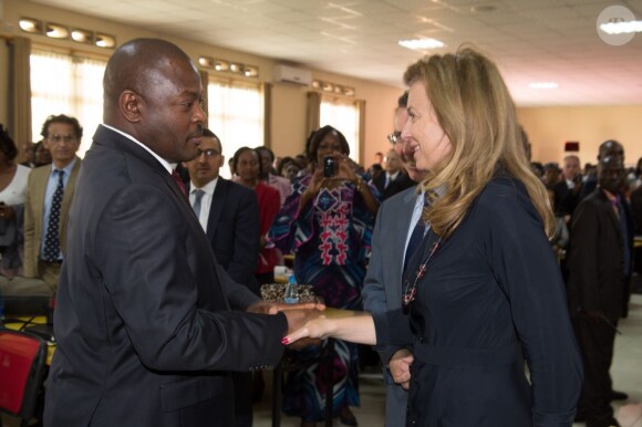 Valérie Trierweiler avec le président du Burundi Pierre Nkurunziza à Bujumbura le 9 juillet 2013.
