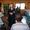 Valérie Trierweiler en visite humanitaire à Bujumbura au Burundi le 9 juillet 2013.