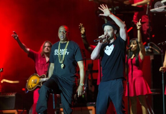 Jay-Z et Justin Timberlake en concert lors du festival Wireless à Londres, le 14 juillet 2013.