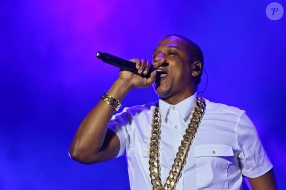 Jay-Z performe lors du festival Wireless à Londres, le 13 juillet 2013.