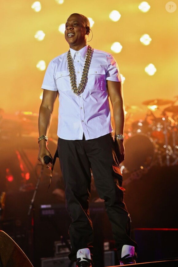Jay-Z performe lors du festival Wireless à Londres, le 13 juillet 2013.