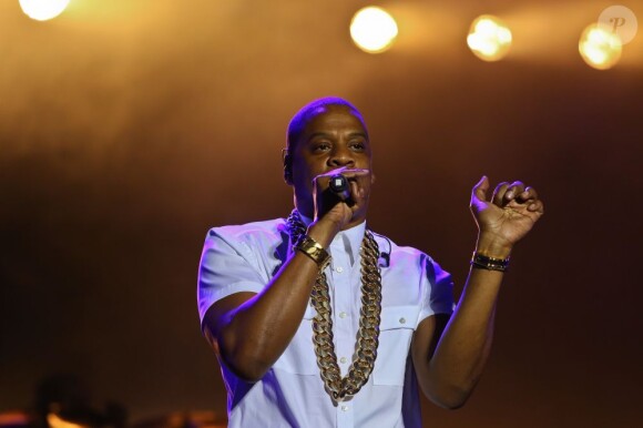 Jay-Z performe lors du festival Wireless à Londres, le 13 juillet 2013.